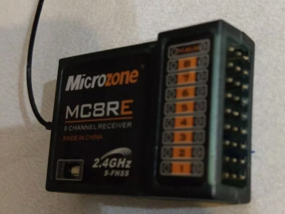 MicroZone MC8RE 2.4G Sbus Receiver 